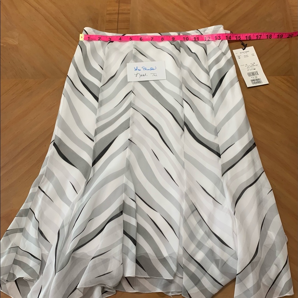 PRICE SLASH NEW Le Souk handkerchief hem skirt